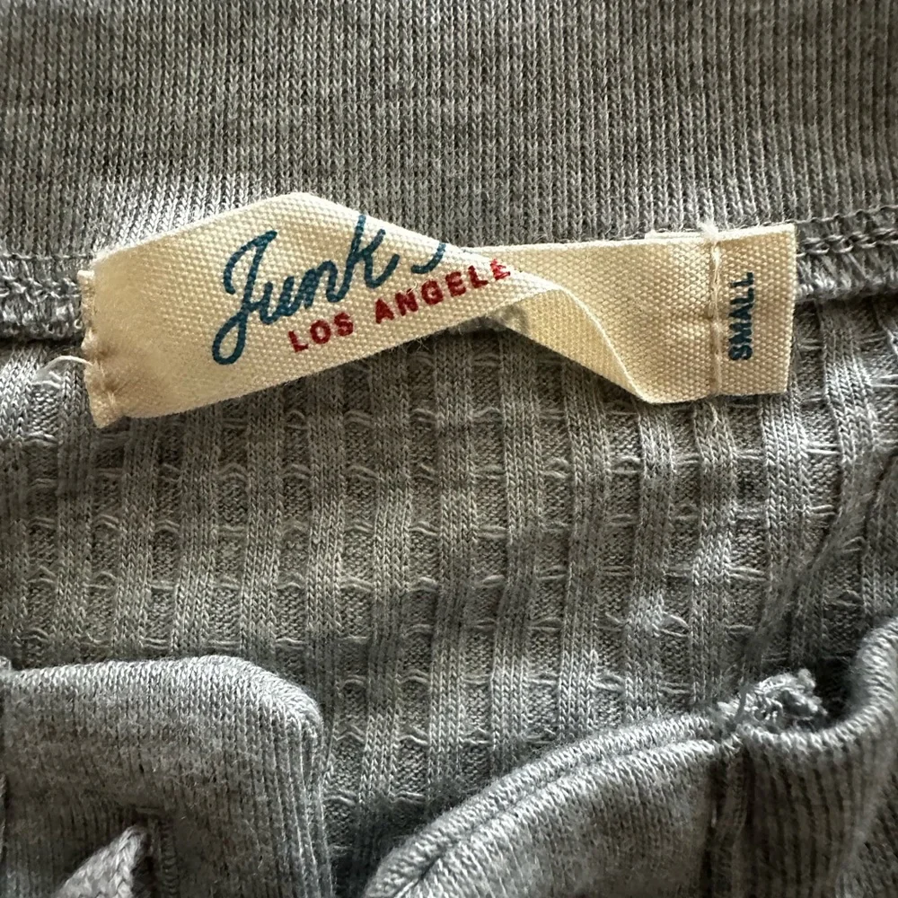 Houston Rockets Gray Ribbed Knit Top for Ladies - Picture 5 of 5